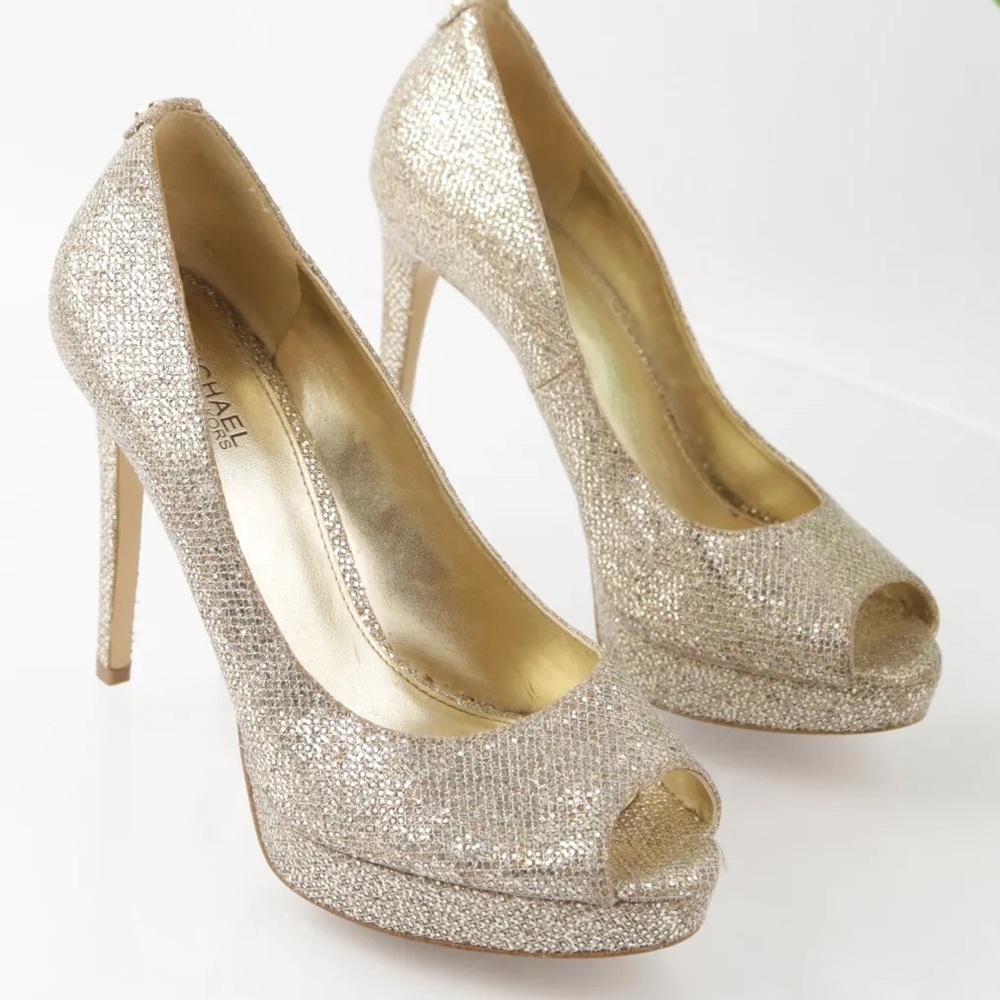 Michael Kors platform heels 🔥 👠